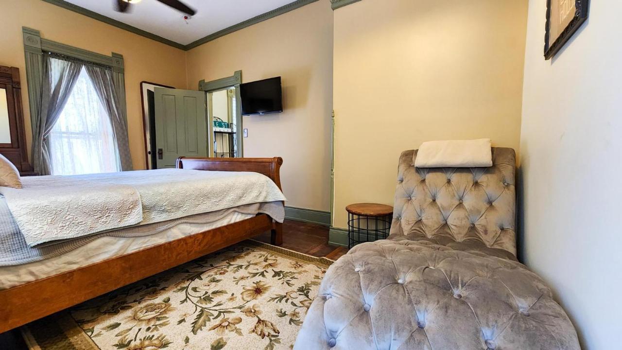 Mountain View Victorian With Hot Tub! Βίλα Leadville Εξωτερικό φωτογραφία